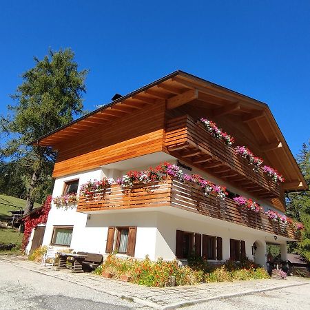 Apartments B&B Pretermo Badia  Buitenkant foto